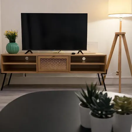 Isacar Cancajos Apartment