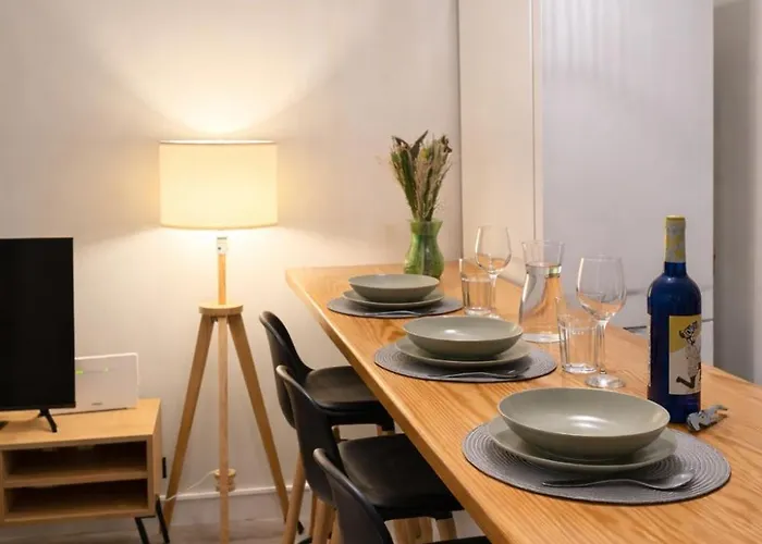 Isacar Cancajos Apartment